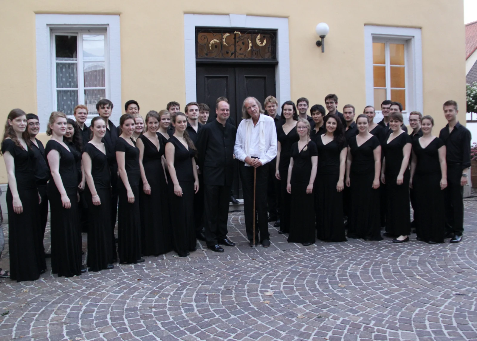 Sir John Tavener in Stephen Layton z zborom The Choir of Trinity College Cambridge, Schwäbisch Gmünd, 25. julija 2013
